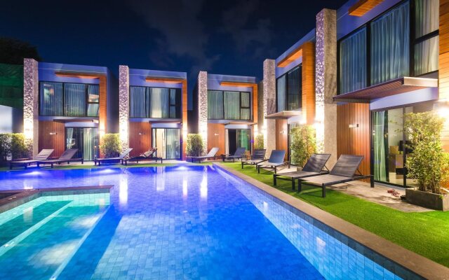 Peace Blue Naiharn Naturist Resort Phuket