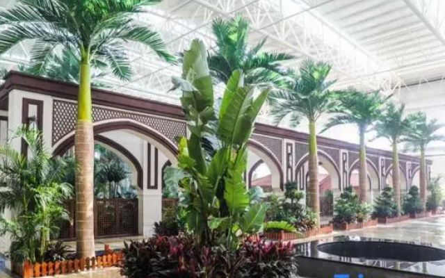 Hongrun Hot Spring Resort Hotel