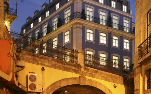 Lx Boutique Hotel
