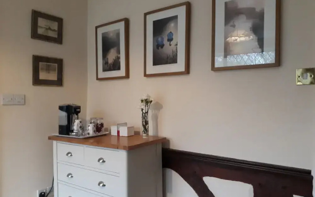 Brook House B&B and Wellness