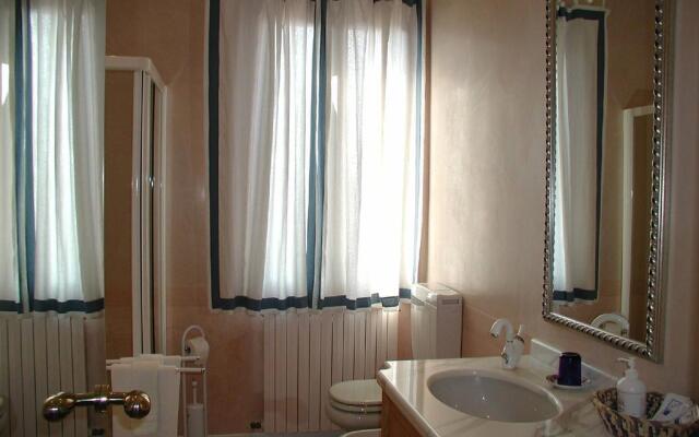 At Home A Palazzo