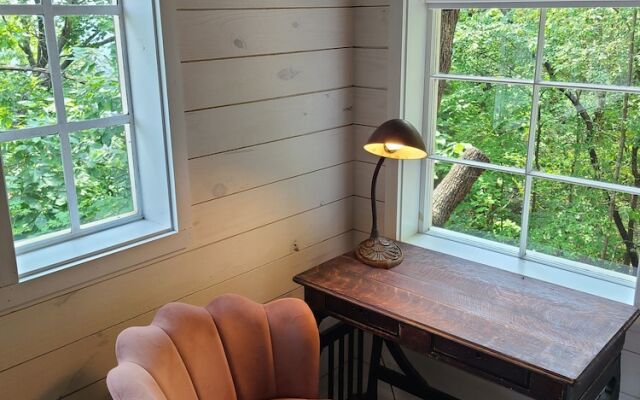 The Treetop Hideaways at Ruby Falls