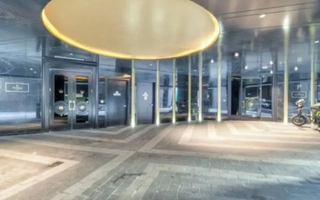 Waterfront Yonge Suites