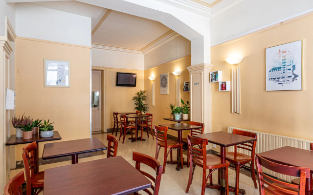 Hotel Saint Maurice