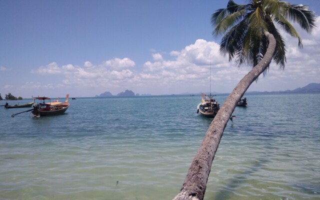 Kohmook Seaview Bungalow