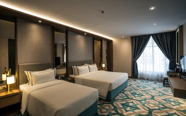 Christee Suites Hotel