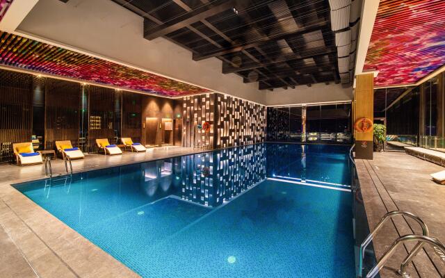 Hotel Indigo Dali Erhai by IHG