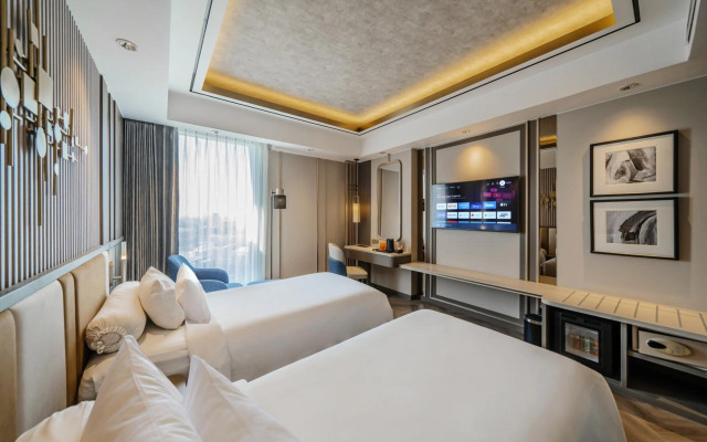 HARRIS Hotel & Conventions Gubeng Surabaya