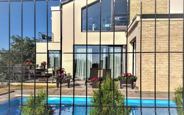 Holiday Home in Kladno With Private Pool