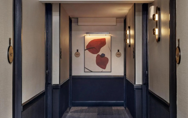 Kimpton Theta New York - Times Square by IHG