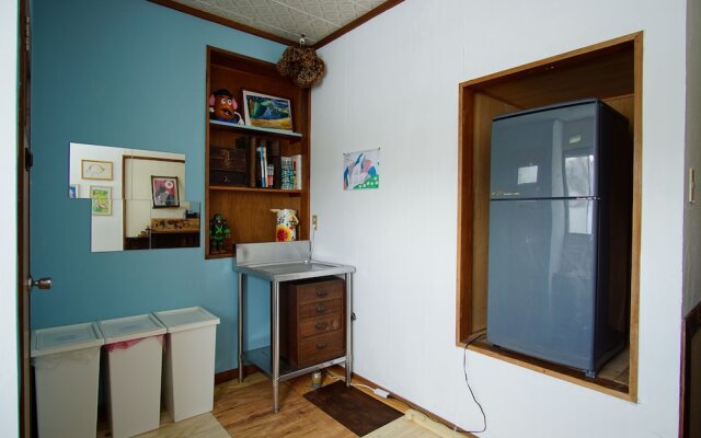 Hakuba Station Guest House Hostel eN