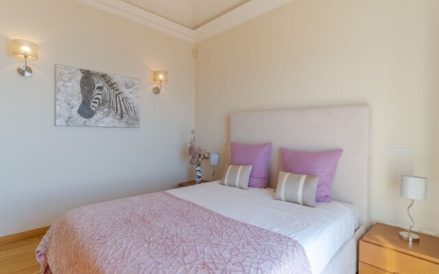 Villa Bougainvillea