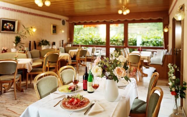 Weinhaus Pension zur Muhle