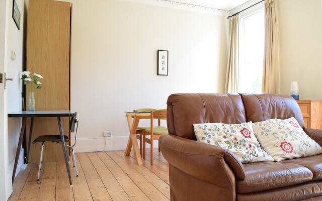 Spacious 1 Bedroom By Finsbury Park