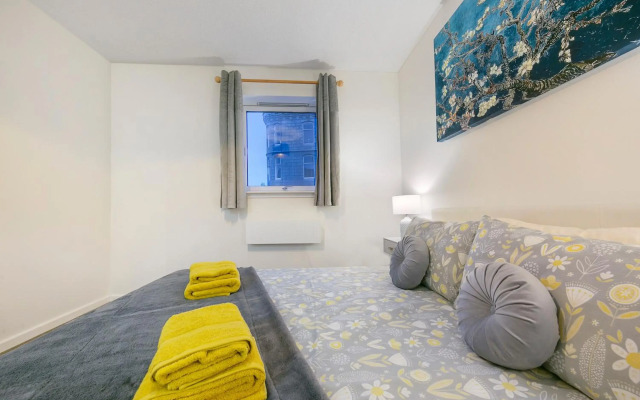 Castle Terrace - Resident Parking - Panoramic Views