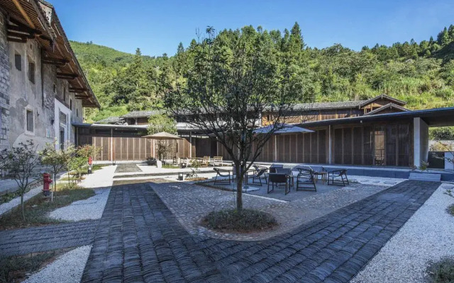 Tsingpu Fujian Tulou Retreat