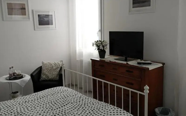 Venice Home