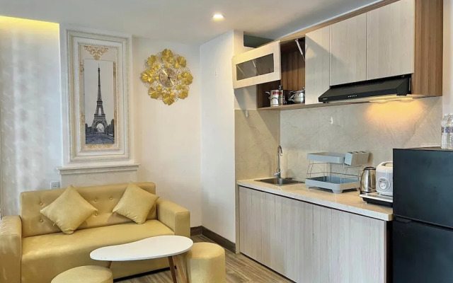 Lavender II Hotel