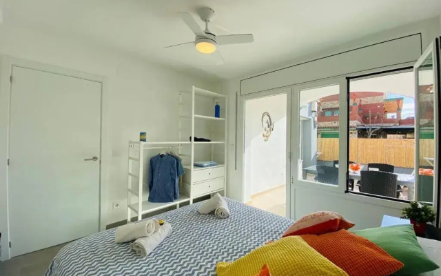 70 M2, Apartamento Cerca De La Playa, Apto Minusvalidos.