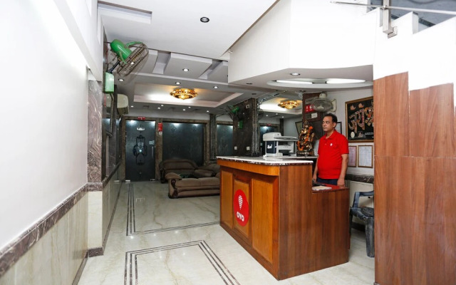 OYO 5401 Hotel Mid Town