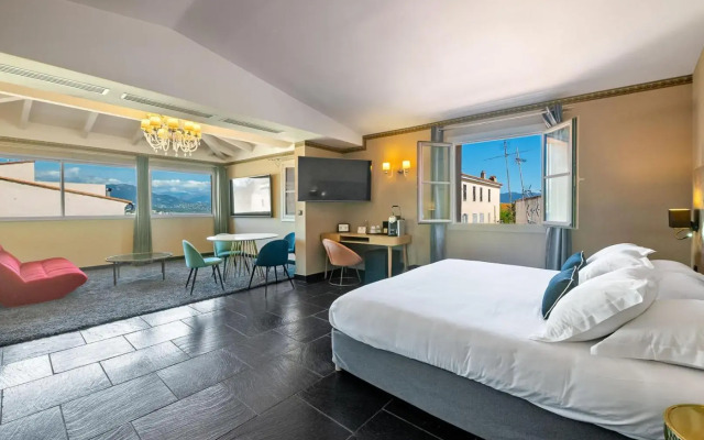 Hotel Pozzo di Borgo