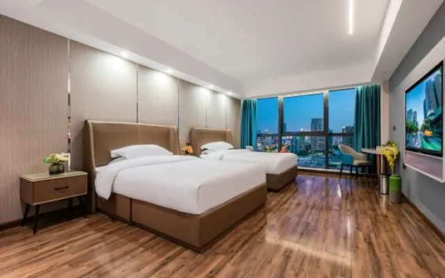 Manlu CC Hotel (Zhengzhou East Railway Station China Resources Times Square Branch) – Guest Rooms – Zhengzhou