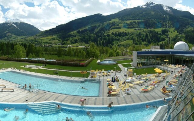 Charming Chalet in Bad Hofgastein With Sauna