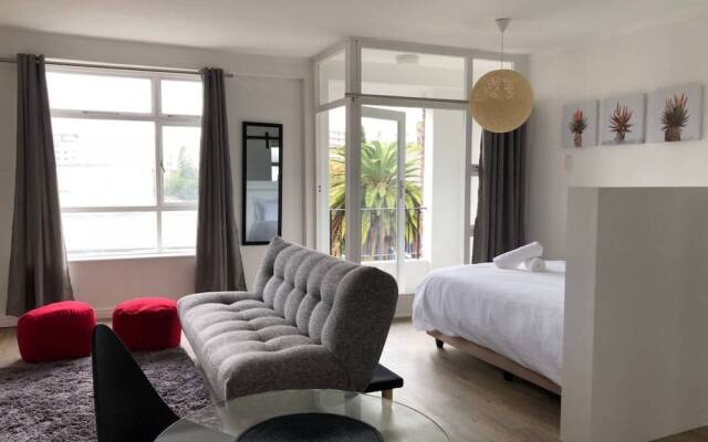 Studio Apartment in Green Point Cape Town