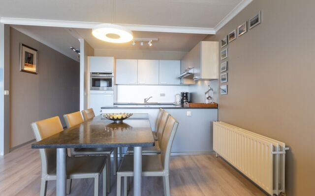 Ground-floor Gem by the Sea