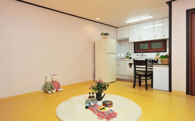 Yangyang Beopsusanjang Pension