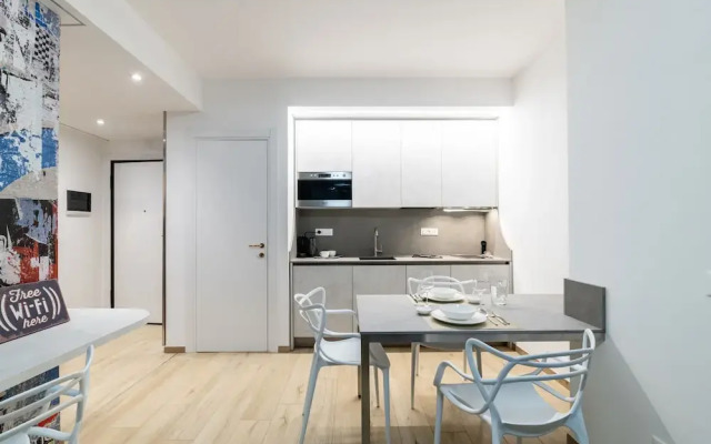Morosini Modern Apartment by Wonderful Italy