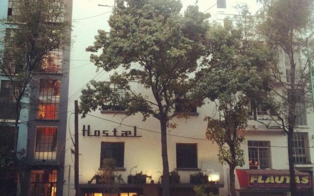 Stayinn Barefoot Condesa - Hostel