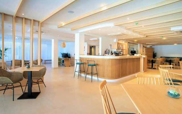Hotel Seasun Aniram
