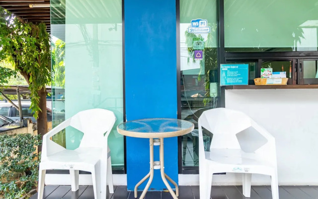 Riski Residence Bangkok-noi