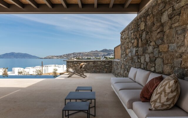 Bonzoe Suites & Villas