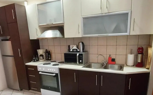 Unique, Stylish Studio near Beaches