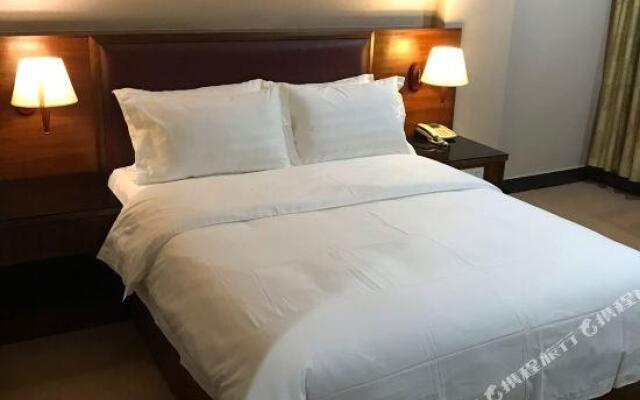 Kaiping River View Hotel