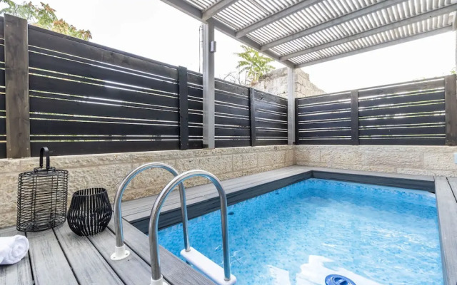 The Haneviim Suites - Isrentals
