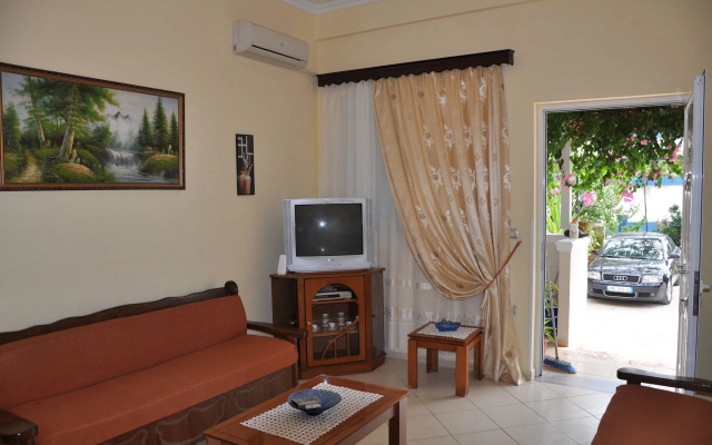 Hotel Vila Alvin & Apartments