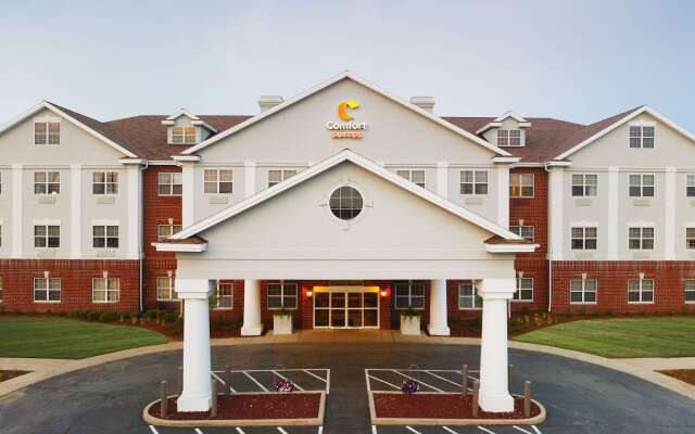 Comfort Suites Milwaukee Airport