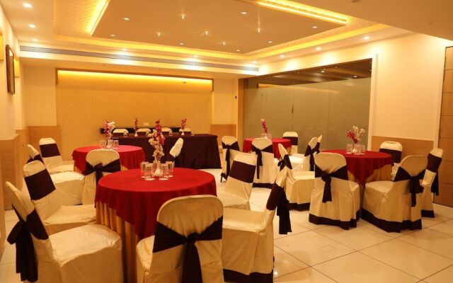 K C Palace Hotel