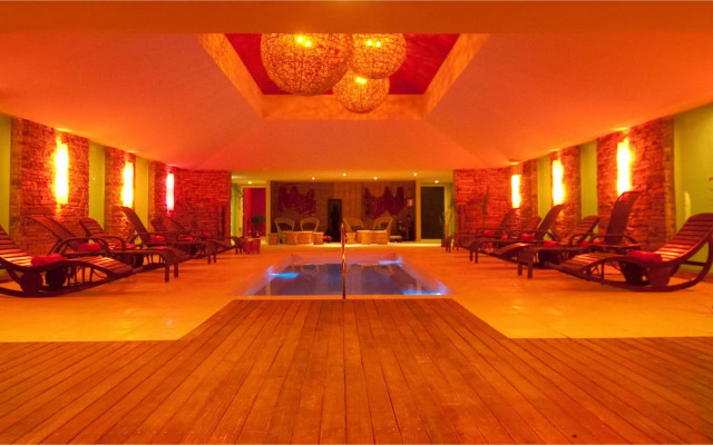 Búzios Beach Resort by WAM Experience