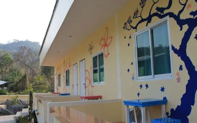 Boat House Resort