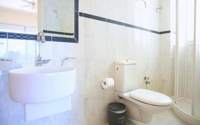 Seafront, 5star Home - 4min Walk To Private Beach