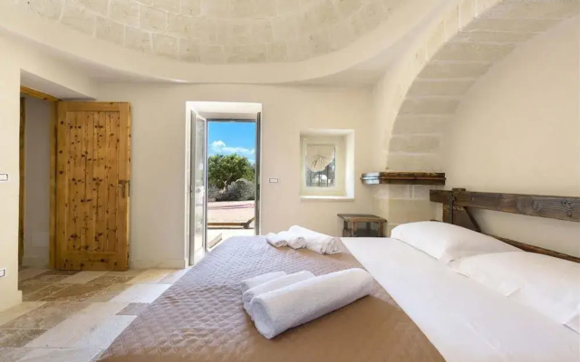 737 Trulli con Piscina ad Ostuni