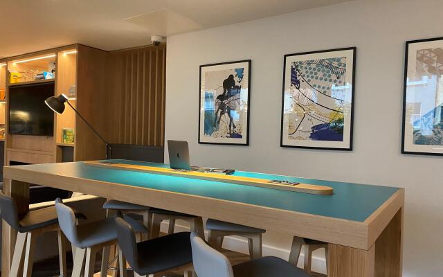 Holiday Inn Express Cheltenham by IHG
