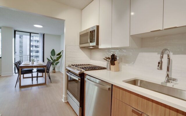 Condo Steps Away from Crystal City Metro