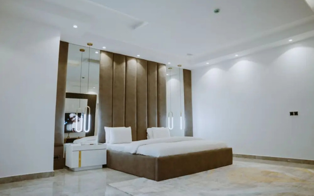 Luxury 4-Bed House in Victoria island Lagos