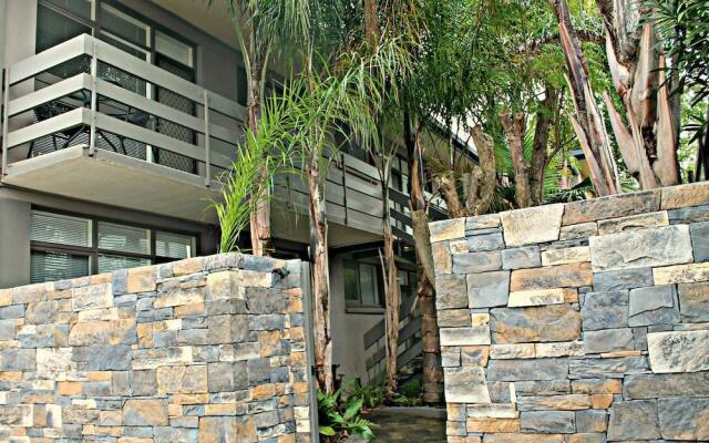 Adelaide DressCircle Apartments - Sussex St