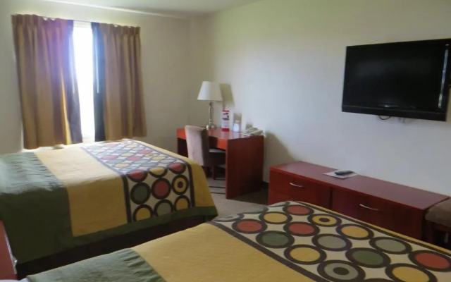 Super 8 Sherwood Park/Edmonton Area